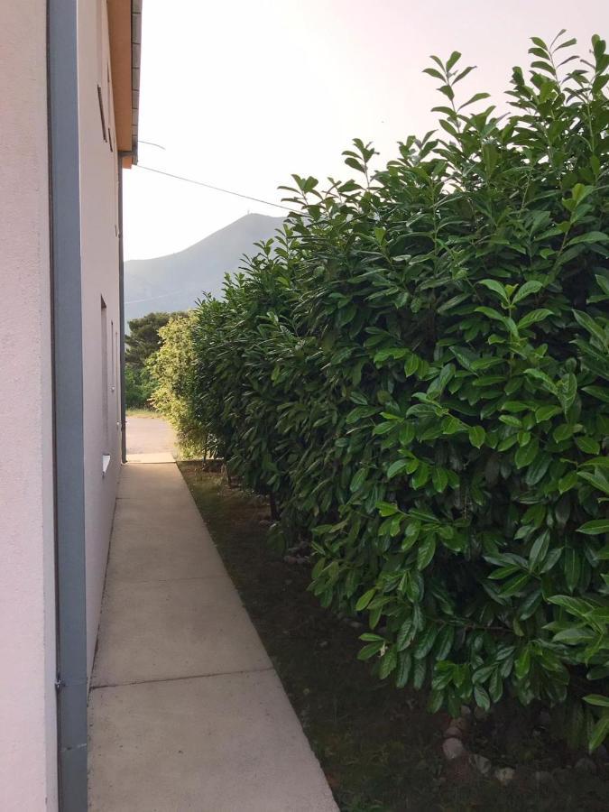 Anika Appartement Trebinje Buitenkant foto