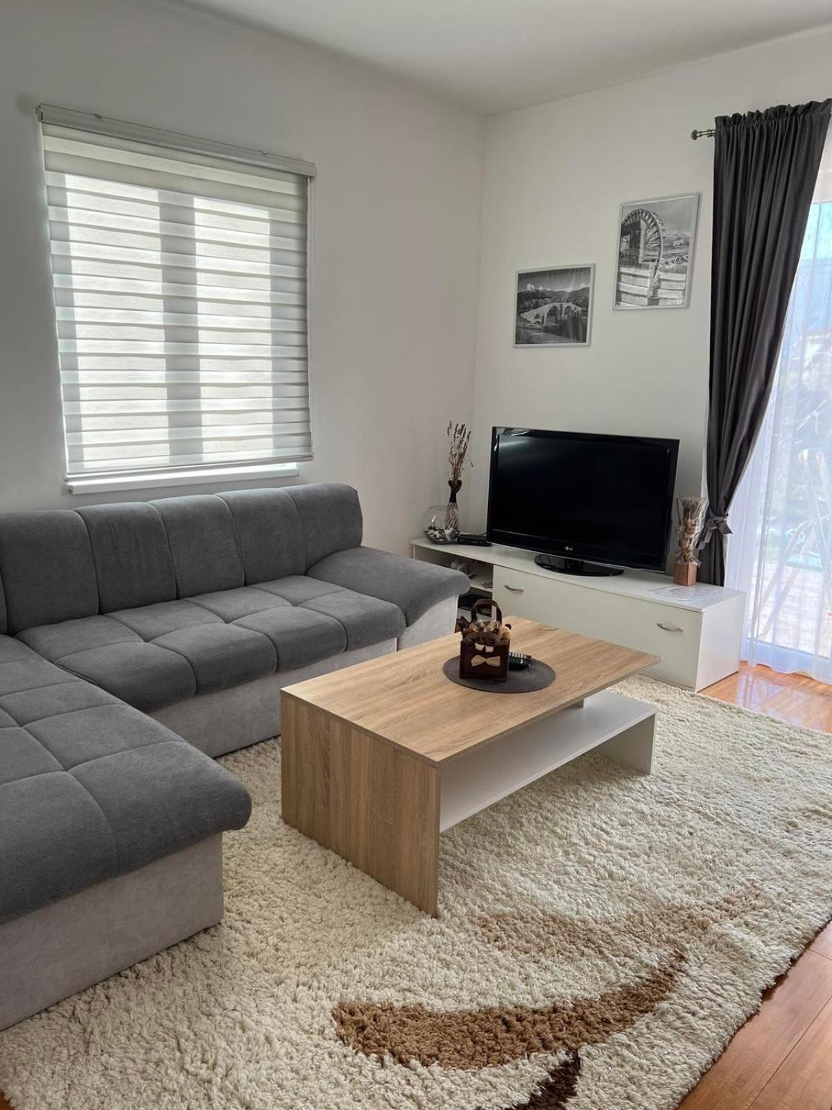 Anika Appartement Trebinje Buitenkant foto