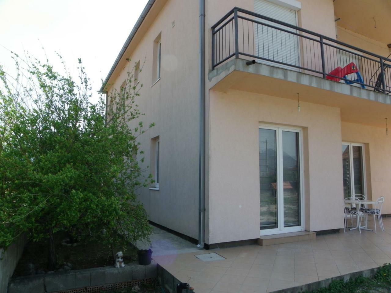 Anika Appartement Trebinje Buitenkant foto